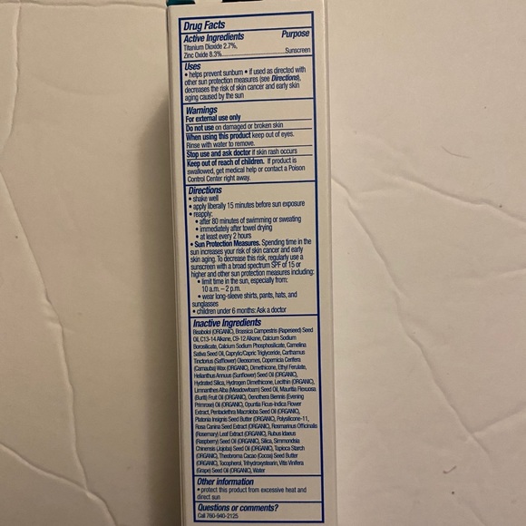 Coola Daily SPF - Picture 3 of 4